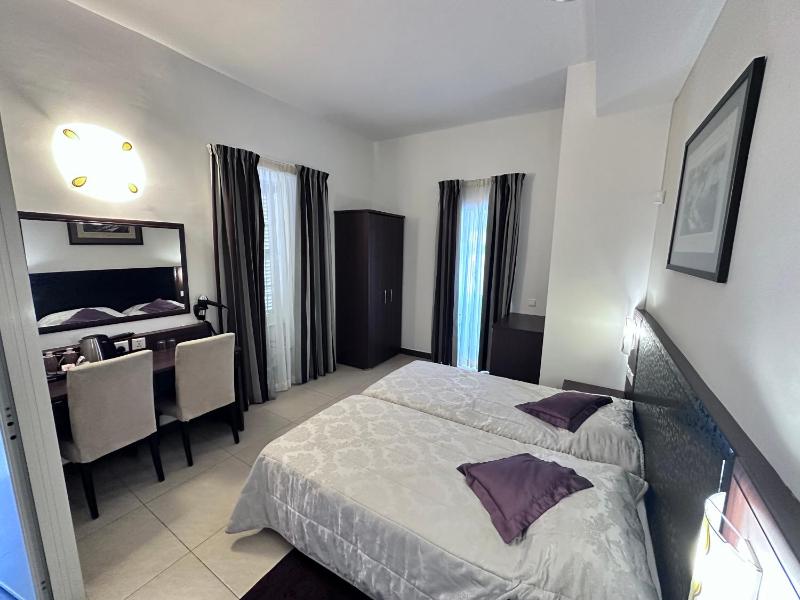 Double or Twin Room image 1