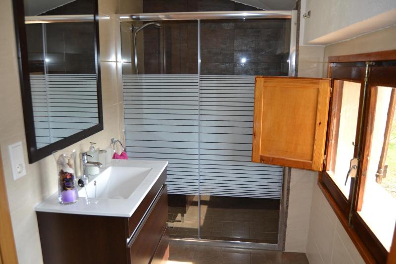 Double Room with Mountain View image 3