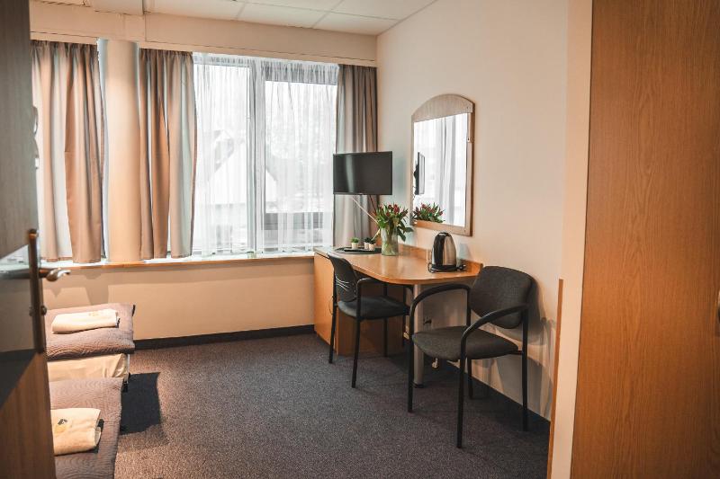 Superior Single Room image 4