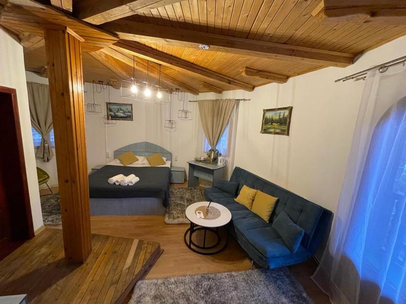 Triple Room image 2