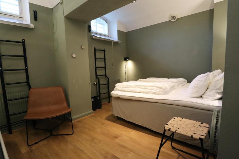 Quadruple Room with Shared Bathroom image 4