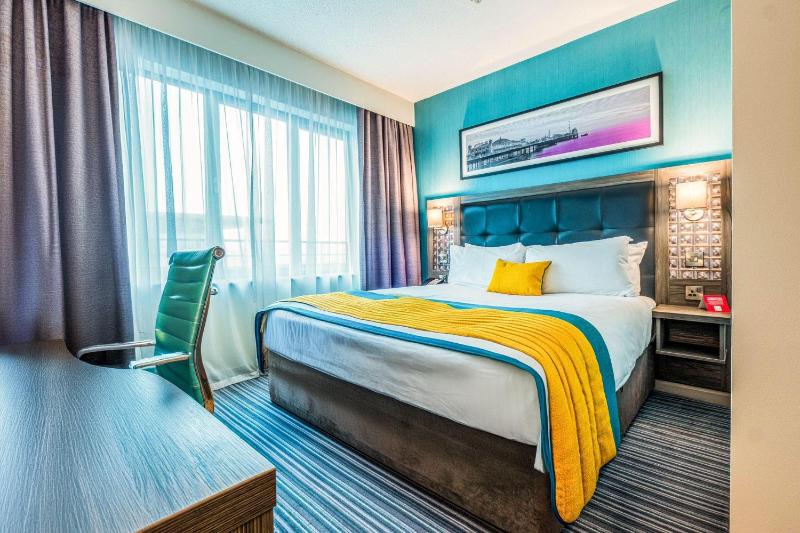 Deluxe Double Room image 1