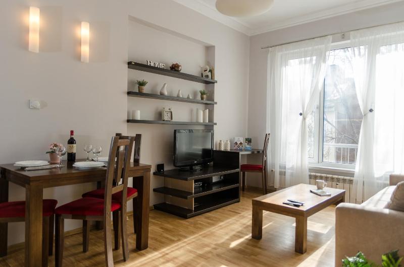 Deluxe Two-Bedroom Apartment image 1