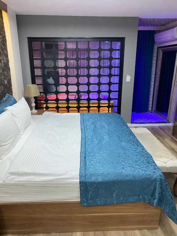 Deluxe Double Room with Sea View image 1