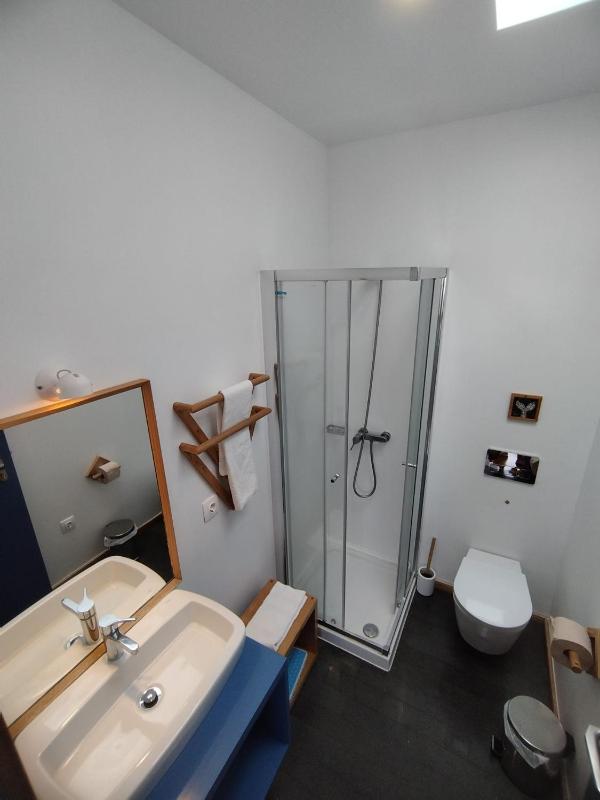 Studio Apartment with Sea View image 2