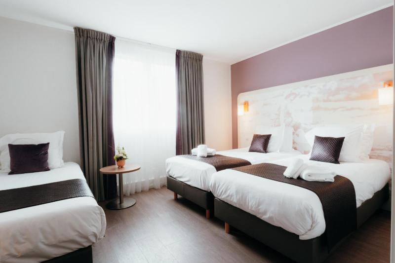 Comfort Quadruple Room image 3