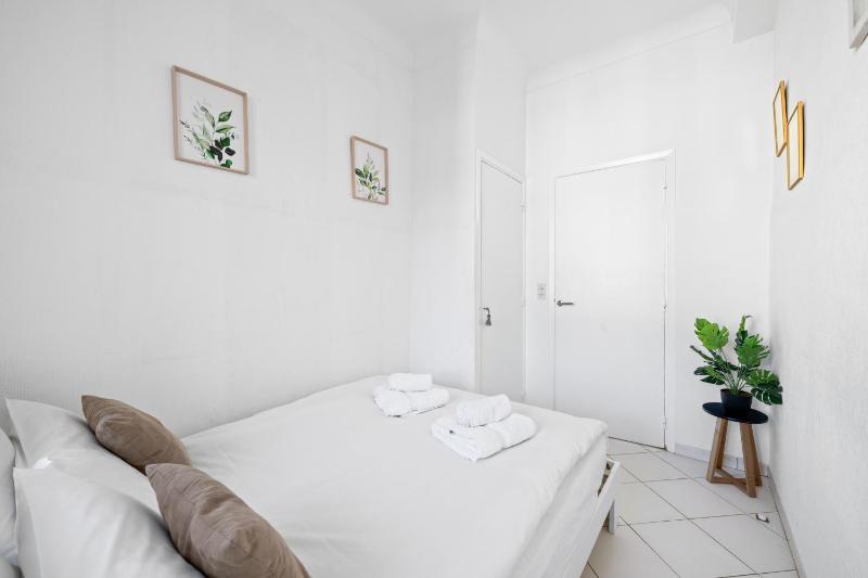 Two-Bedroom Apartment image 4