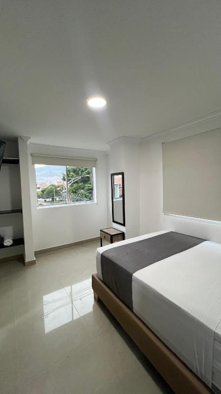 Hotel Medellín 66 - image 8