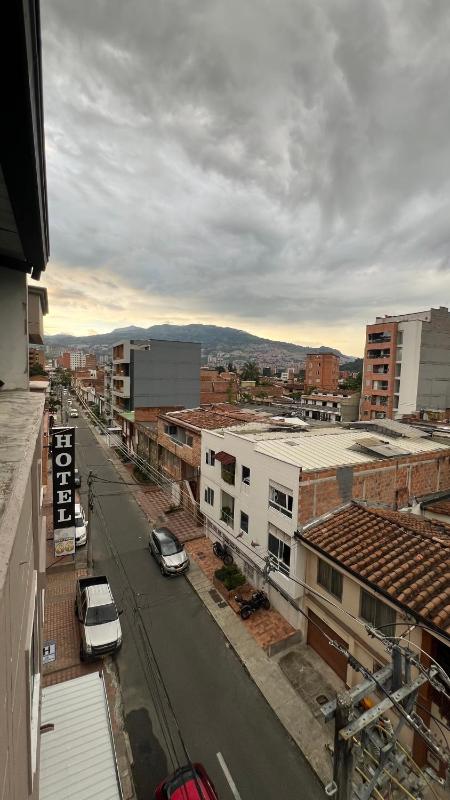 Hotel Medellín 66 - image 15