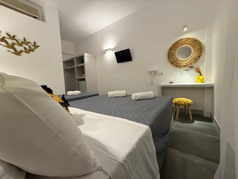 Superior Triple Room image 1