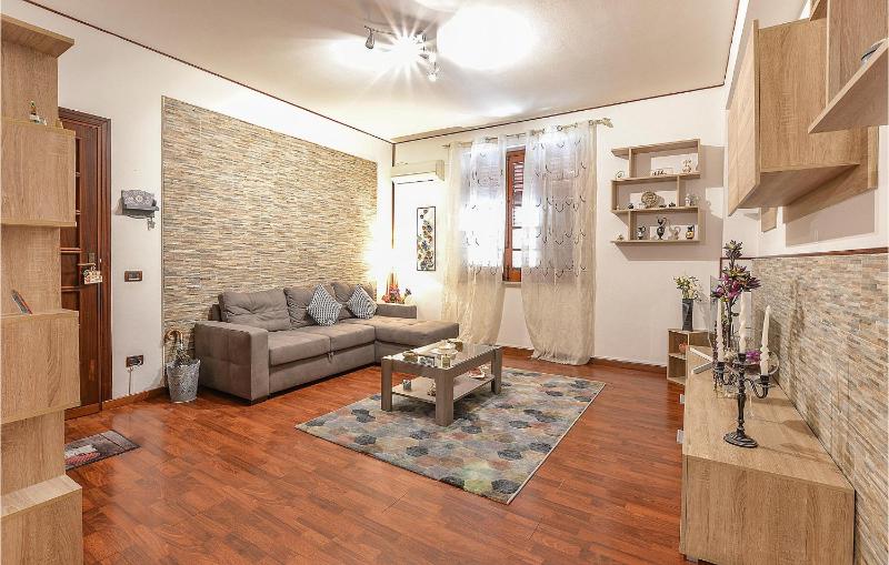 3 Bedroom Cozy Apartment In Palermo Pa - image 12