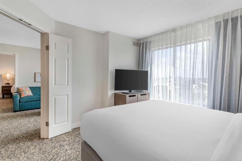 Sonesta ES Suites San Antonio Downtown Alamo Plaza - image 28