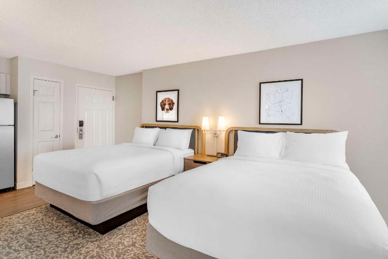 Sonesta ES Suites San Antonio Downtown Alamo Plaza - image 8