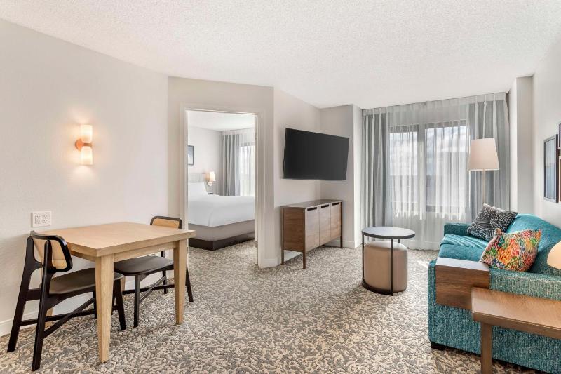 Sonesta ES Suites San Antonio Downtown Alamo Plaza - image 30