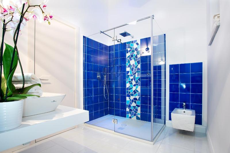 Junior Suite with free beach facilities image 3