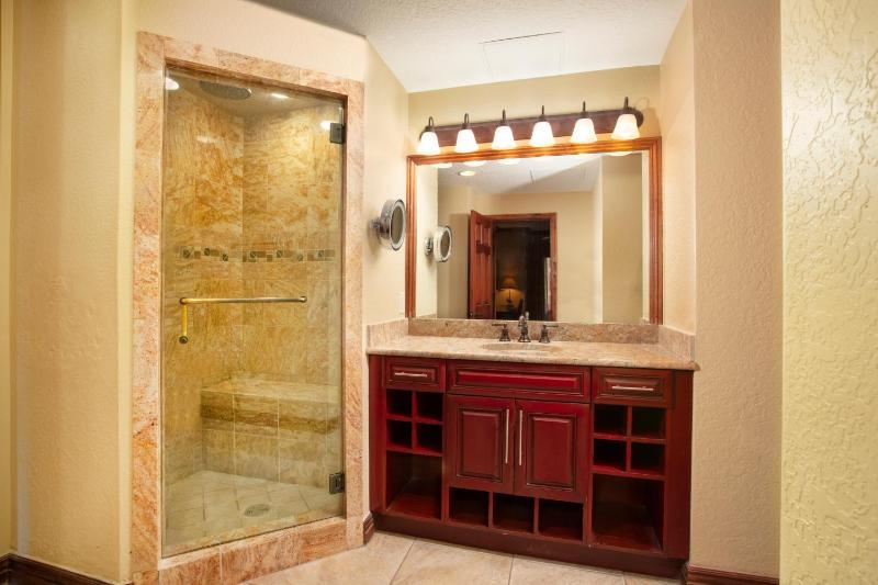 Luxury One Bedroom Villa  image 3