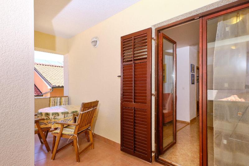 Apartments Nada - image 17
