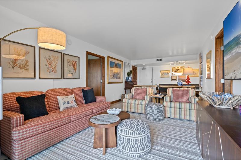 Regency Towers Unit 102W - image 2