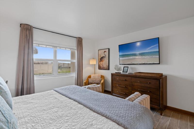 Regency Towers Unit 102W - image 22