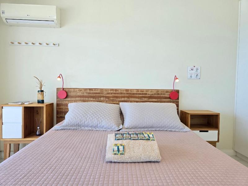 Oceanfront 4 Suite Apartment in Downtown Balneário Camboriú - image 6