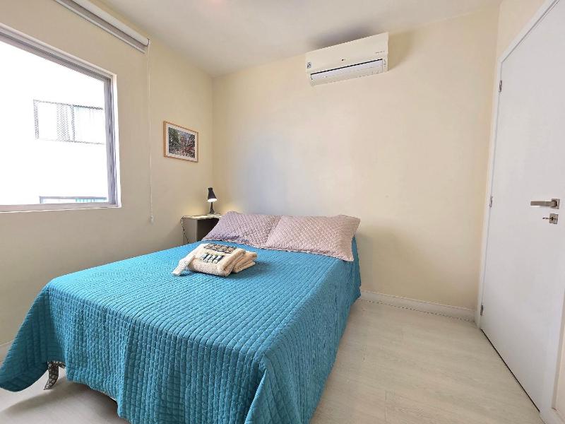Oceanfront 4 Suite Apartment in Downtown Balneário Camboriú - image 45