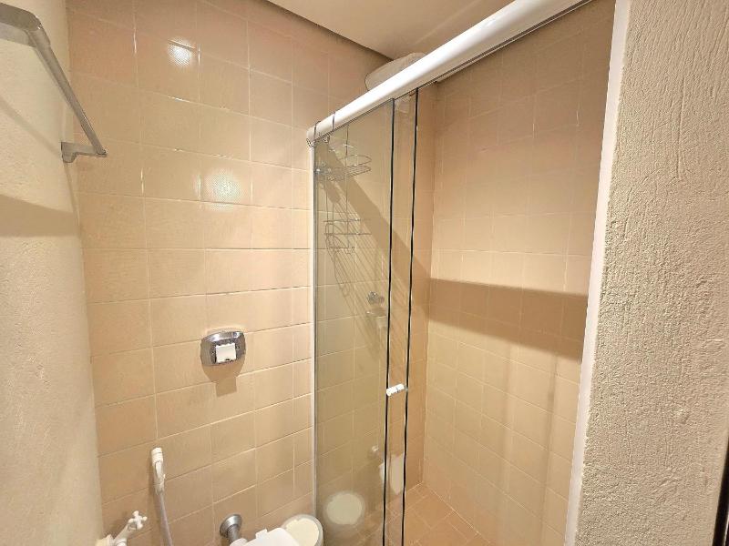 Oceanfront 4 Suite Apartment in Downtown Balneário Camboriú - image 5