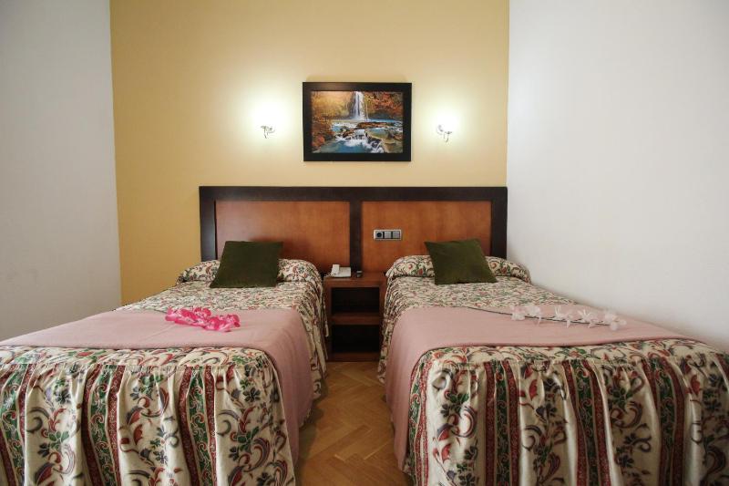 Hostal Greco Gran Vía Madrid - image 10
