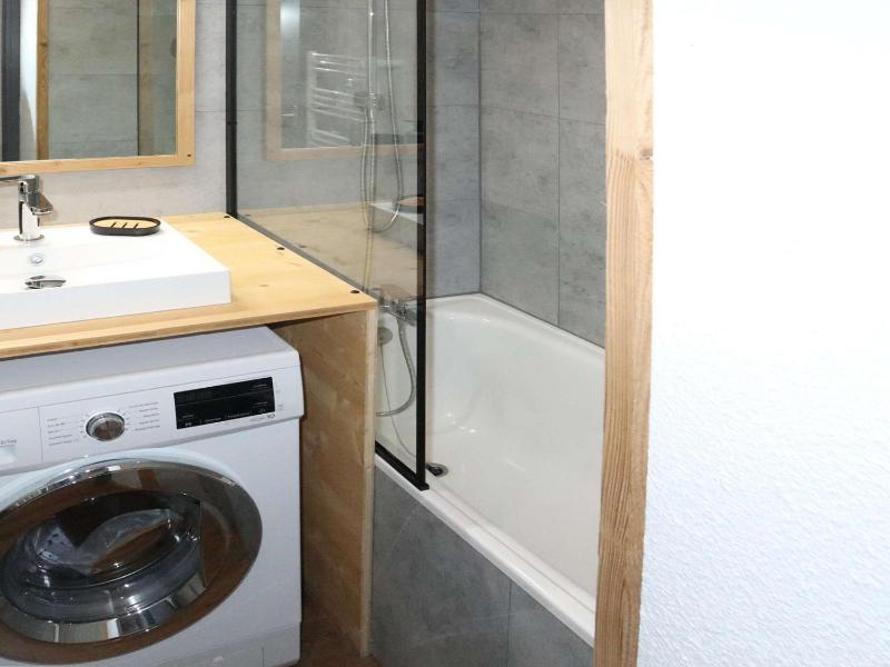 Studio refait pour 5 pers proche pistes balcon - FR-1-322-658 - image 12