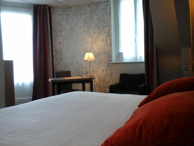 Superior Double Room image 2