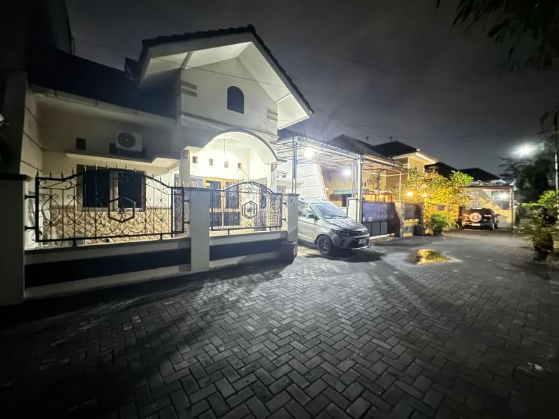 Puri Sinduadi Homestay Jogja - image 11