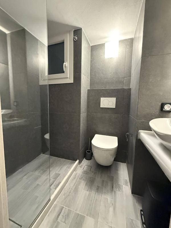 Budget Twin Room image 3
