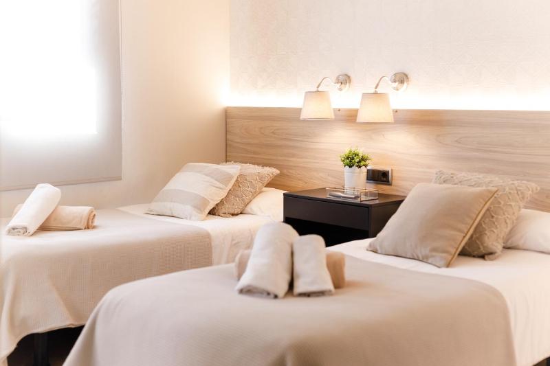 Luxurious Villa La Paz: Beach Port Aventura Golf - image 19