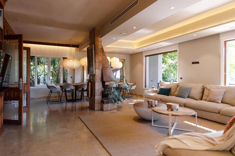 Luxurious Villa La Paz: Beach Port Aventura Golf - image 37
