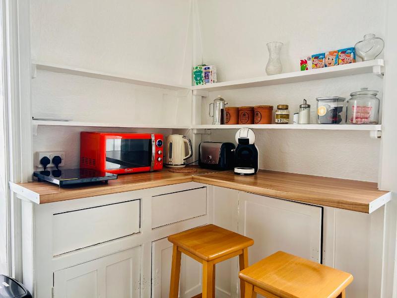 Clarence Quarters Vintage Seafront Adults Only Guest House - image 32