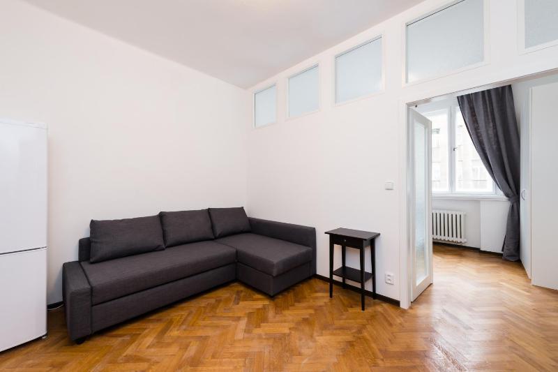 Affordable Stay Navratilova - image 8