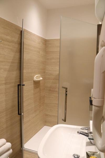 Standard Single Room image 1