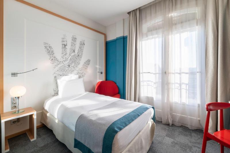 Classic Single Room image 2