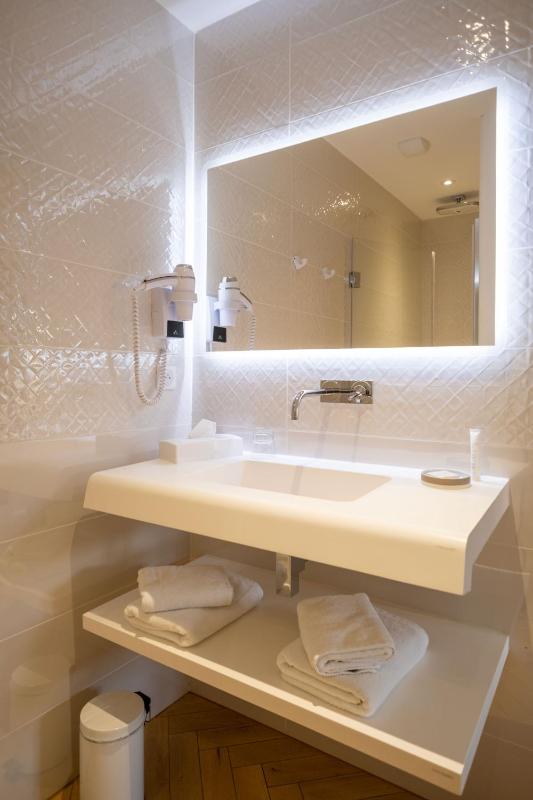 Confort Double Room image 1