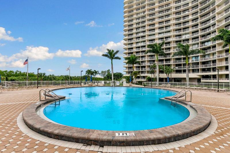 La Bella Vita on Marco - 1801 South Seas Tower 3 - image 20