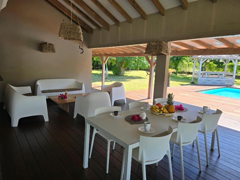 Splendide villa de Courcelles 4 étoiles Piscine & jacuzzi - image 8