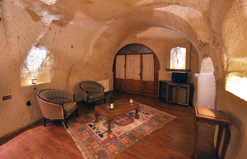 Suite Room image 2