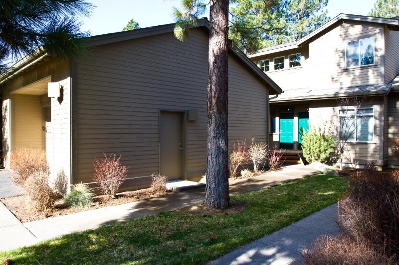 Three-Bedroom Apartment image 2
