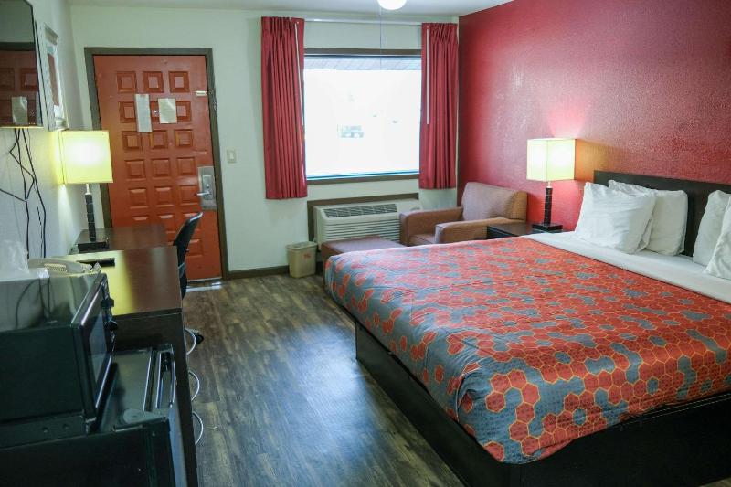 King Room - Non-Smoking image 1