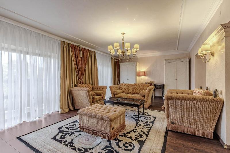 Apartment image 4