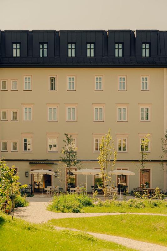 Design Hotel zum Hirschen Salzburg - image 11
