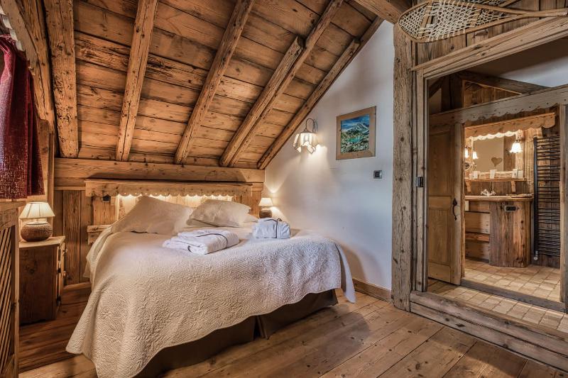 Superior Chalet image 2