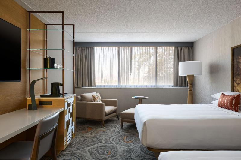 Guest Room with Two Double Beds image 1
