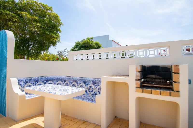 67 adm - 3 bed villa walking distance to Carvoeiro - image 17