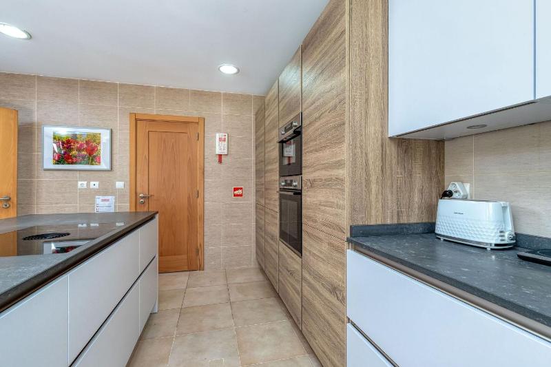 Albatroz - GORGEOUS & SPACIOUS VILLA IN CARVOEIRO - image 31