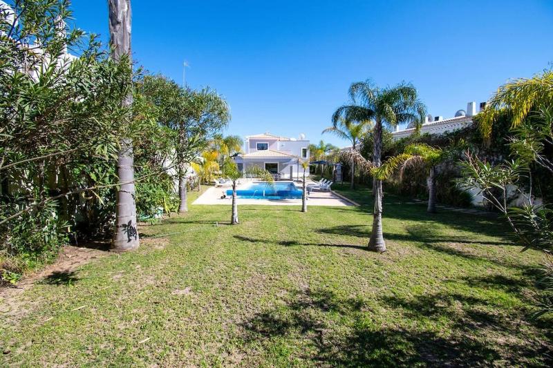 Albatroz - GORGEOUS & SPACIOUS VILLA IN CARVOEIRO - image 20
